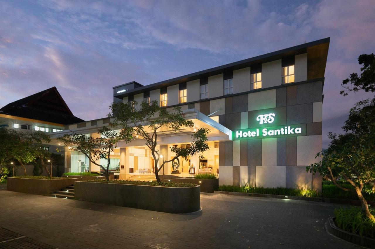 Hotel Santika Mataram Exterior photo